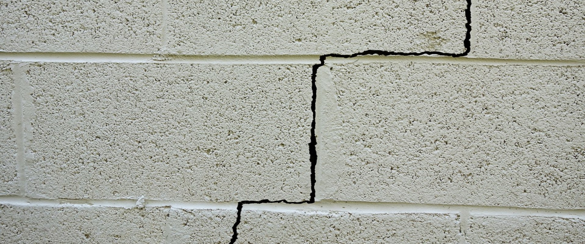 Visual Inspection of Foundation: What You Need to Know
