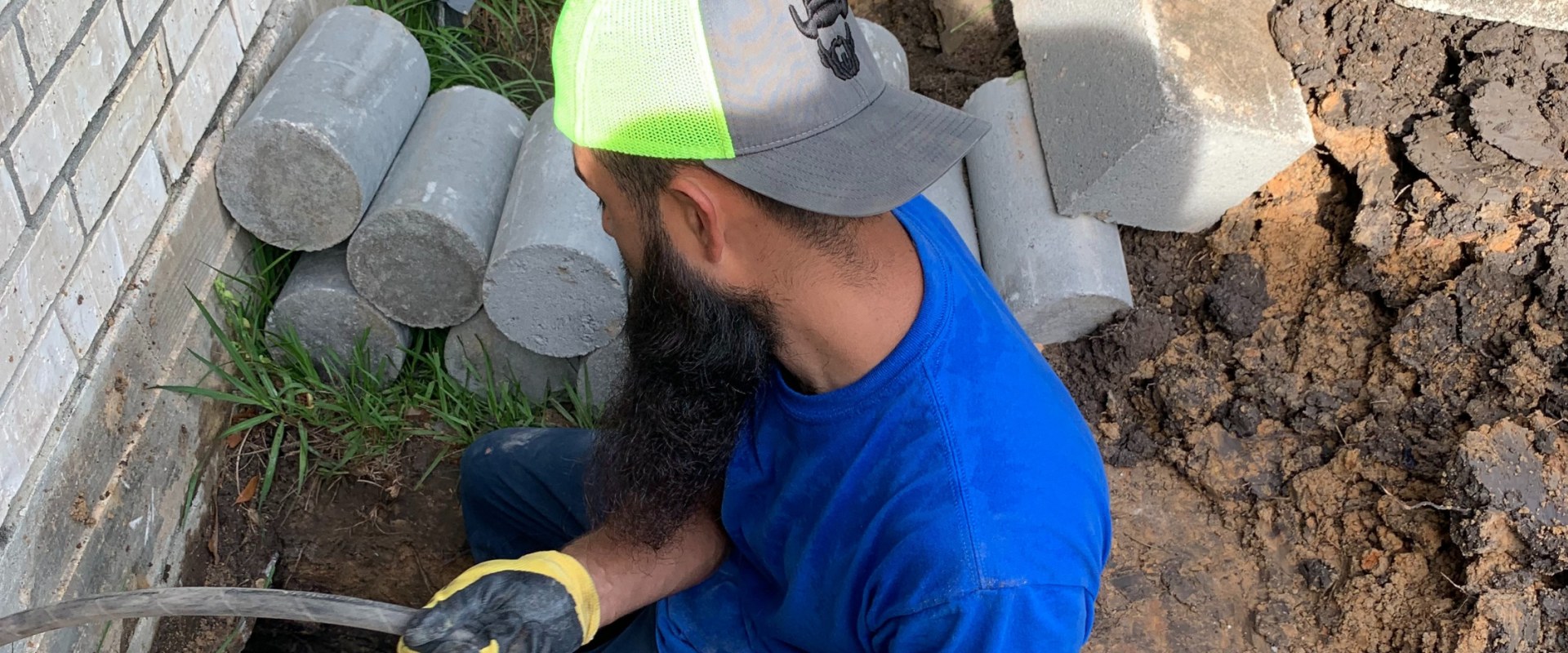 Checking Licensing and Insurance for Foundation Repair Services